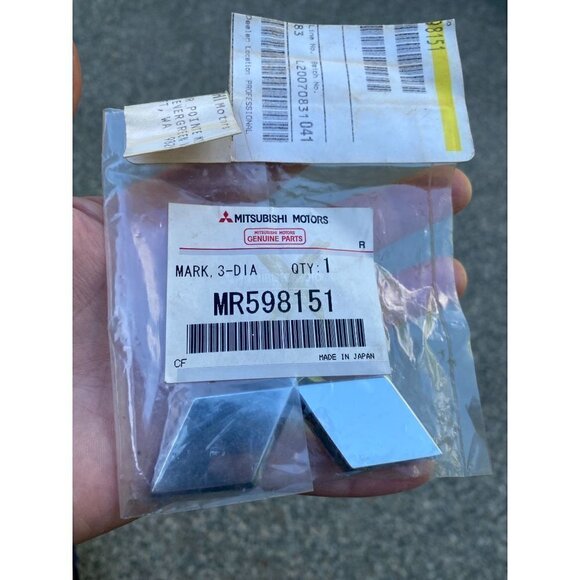 𝅺MITSUBISHI Genuine MR598151 Lancer Evolution 7 Rear Emblem Evo Badge Japan NEW - Picture 3 of 4